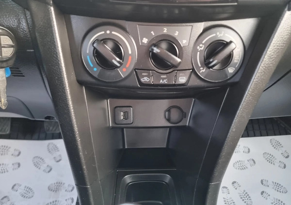 Suzuki Swift cena 35900 przebieg: 106000, rok produkcji 2014 z Gostyń małe 497